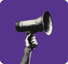 Un altavoz en mano alzada en blanco y negro